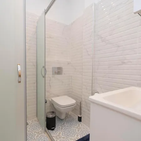 Trendy Waterfront With A Striking View * Isztambul