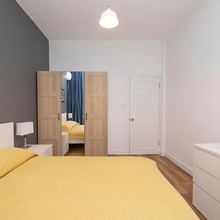 Trendy Waterfront With A Striking View