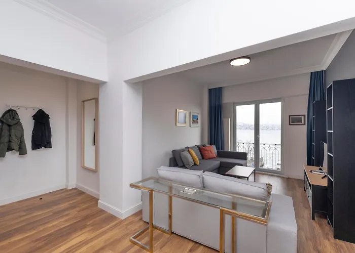 Trendy Waterfront With A Striking View Appartement Istambul